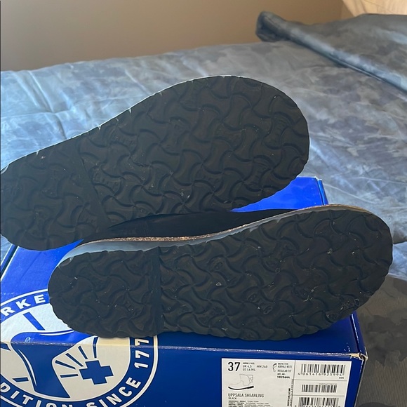 Birkenstock Uppsala Shearling Black Suede Boots - Picture 4 of 10